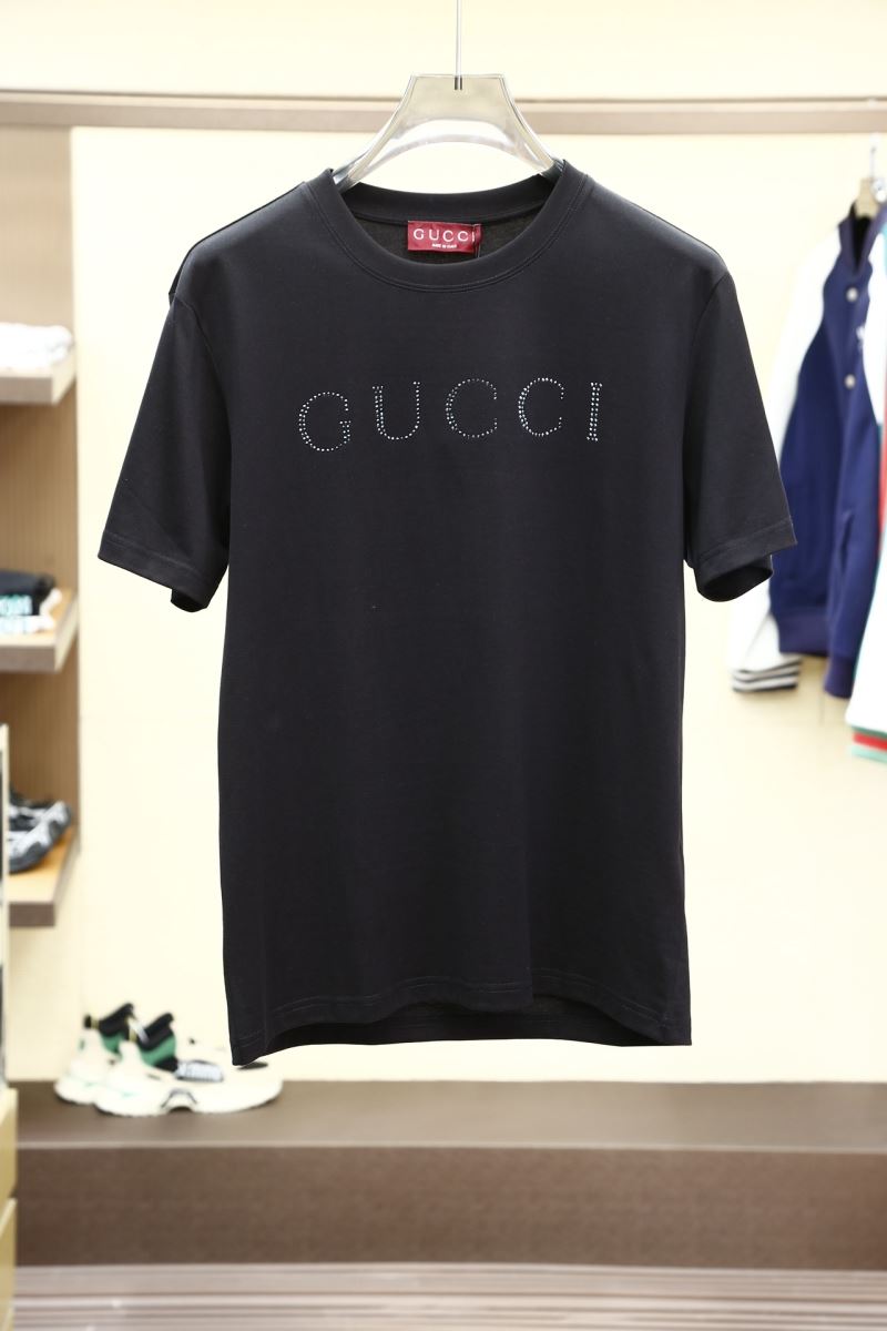 Gucci Sweaters